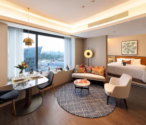 Somerset Road Suites