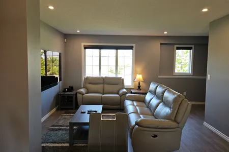 Augustine Crescent Apartment