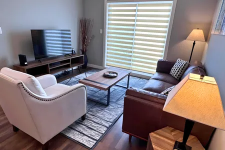 4th Avenue SW Apartment