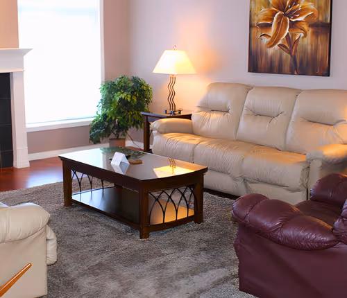 Lake Bonavista Estates Apartment