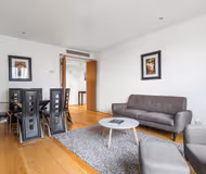 Canary Riverside 2 Bed