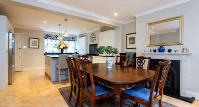 Comfort in Kensington