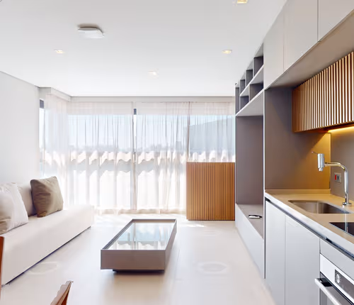 Av. das Nações Unidas Apartment