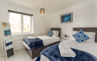 22 Jasmine Grove (Leamington Spa)