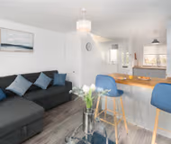 22 Jasmine Grove (Leamington Spa)