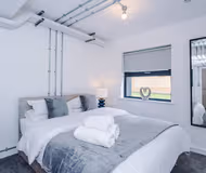 Bridge Road by Mia Partners