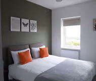 162 St Crispin Drive by Mia Partners