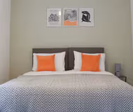 162 St Crispin Drive by Mia Partners