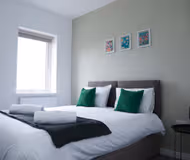 160 St Crispin Drive by Mia Partners