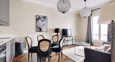 4P - Place Victor Hugo service apartment