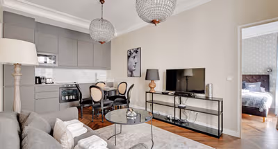 4P - Place Victor Hugo service apartment