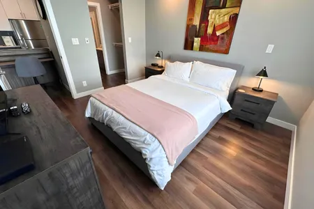 4th Avenue SW Apartment