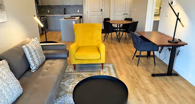 Sherwood Drive, Apartment