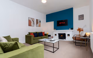 Cosy house, sleeps 8, near Darlington Train Station