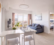 Towarowa Serviced Apartment