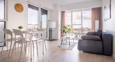 Towarowa Serviced Apartment