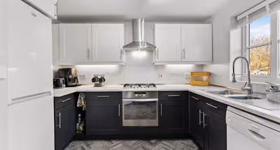 Heddie Rise by MIa Partners