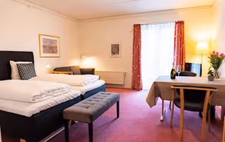 Mathias gade service apartment