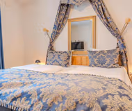 Mathias gade service apartment