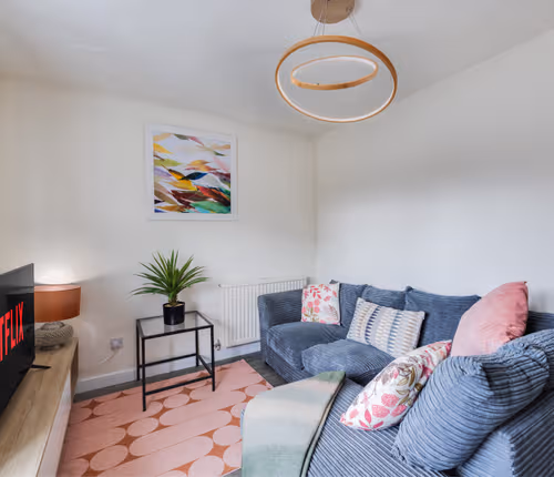 42 Avenue Road (Buckingham)