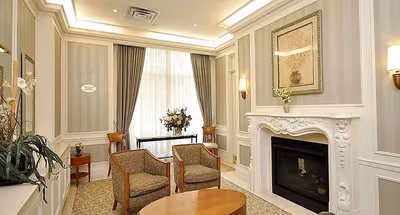 Kingsbridge Garden Circle Apartment