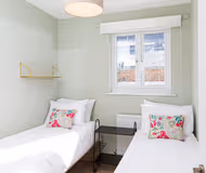 10 Tivoli Mews
