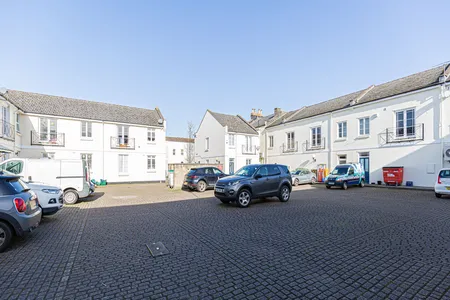 10 Tivoli Mews