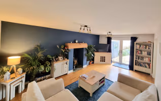 Large 4/5 bedroom house near to Lincoln