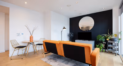 The Battersea Skyview Apartment