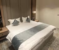 8136 Hira Street Serviced Apartment