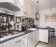 The Renaissance Retreat: Vatican Penthouse with Rooftop Terrace