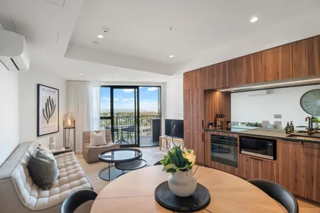 Serviced Apartment Near Western Park