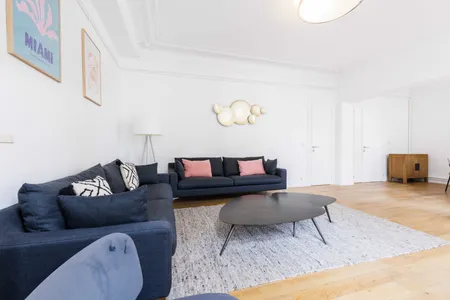 Gare du Serviced Apartment