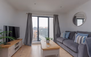 Royal Crescent Apartments