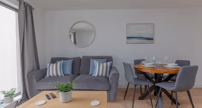 Royal Crescent Apartments