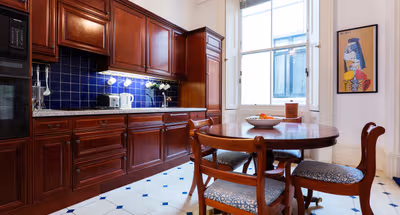 Queen's Gardens Flat