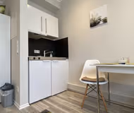 Saarstraße service apartment