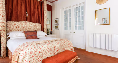 Steps to Sloane Square