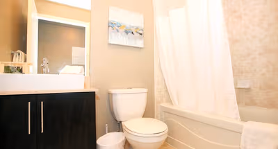 Maple Leaf Square 55