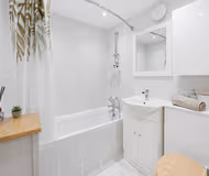 Central Apt-2 Bed 2 Bath-AC unit