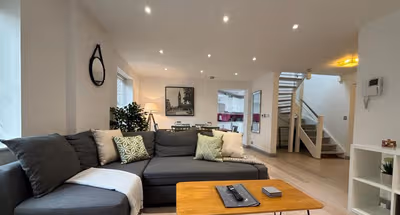 School Path Ironbridge Home with Roof Terrace