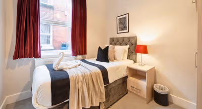 EVEREST LODGE APARTMENTS