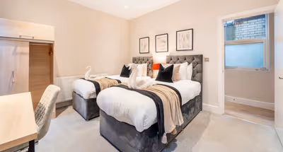 EVEREST LODGE APARTMENTS