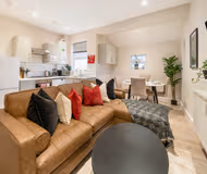 EVEREST LODGE APARTMENTS