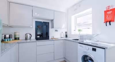 Games Room | Free Park | 3Bed Home in Chester