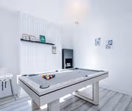 Games Room | Free Park | 3Bed Home in Chester