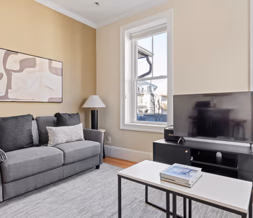 Perkins Street Apartment