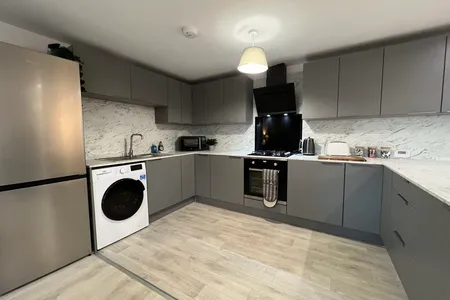 Shrewsbury Townhouse with Open Plan Living