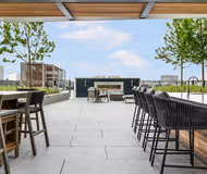 One Oak Brook Commons