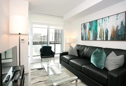 Roehampton Avenue Serviced Apartment